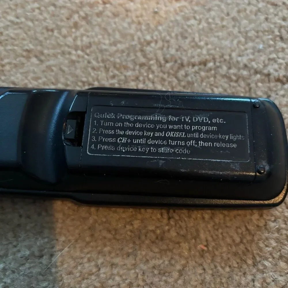 CCI UR5U-9000L Universal Remote Control *Works*